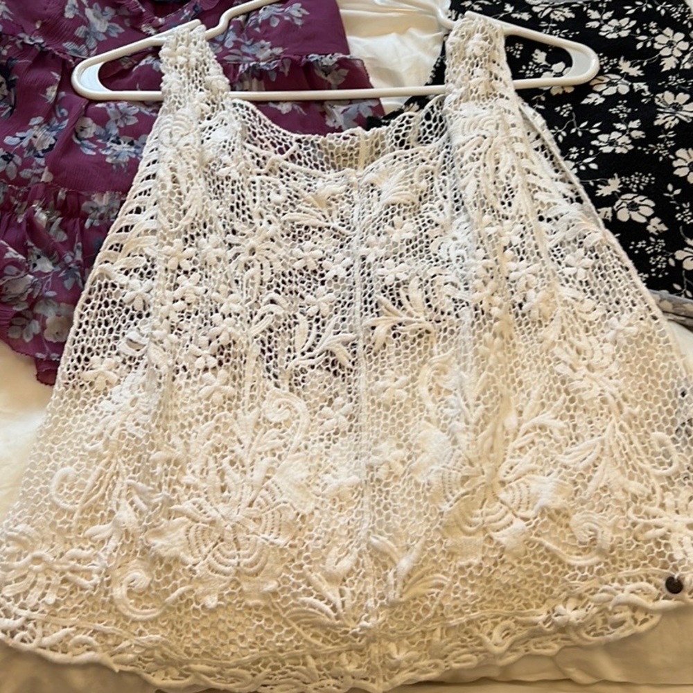 HOLLISTER TOP